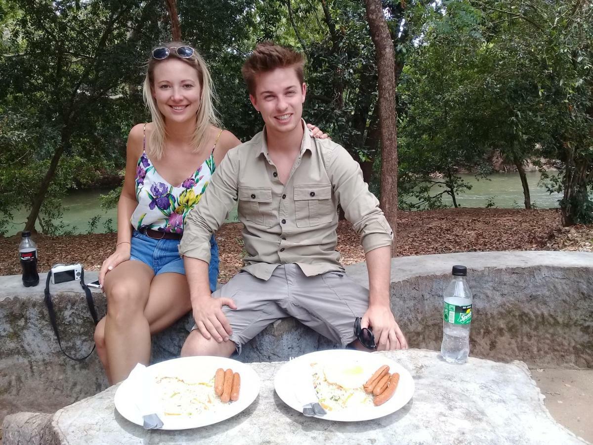 Tusker'S Paradise Safari Villa 达瓦拉维 外观 照片